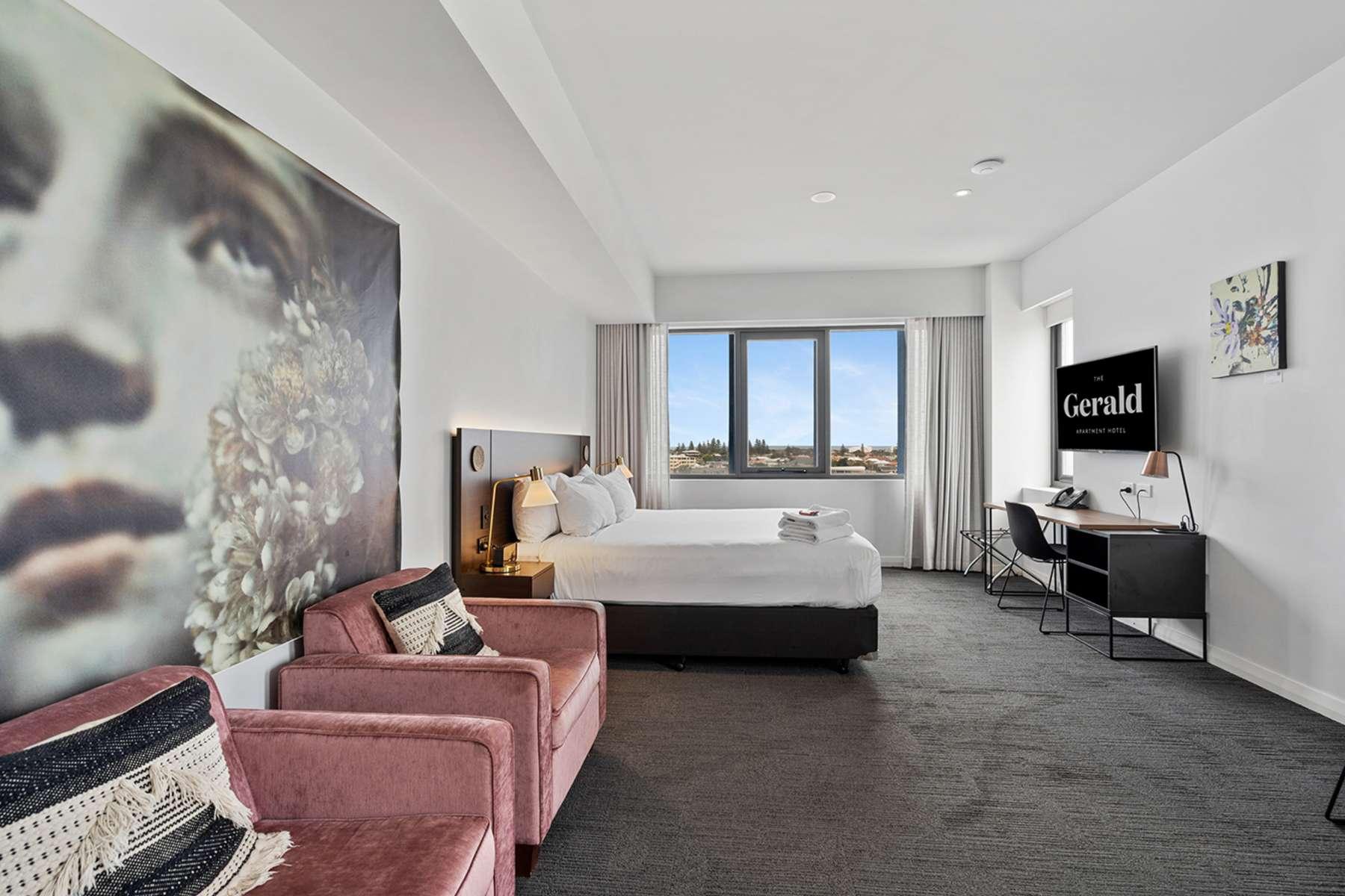 The Gerald Apartment Hotel Geraldton Bagian luar foto