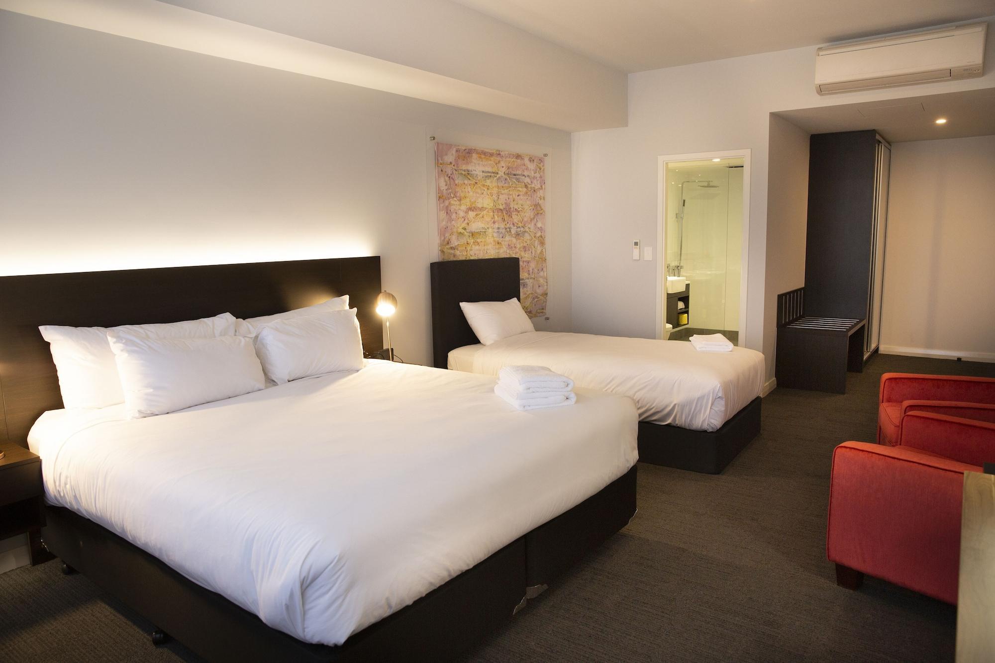 The Gerald Apartment Hotel Geraldton Bagian luar foto