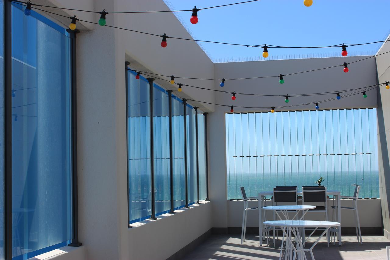 The Gerald Apartment Hotel Geraldton Bagian luar foto