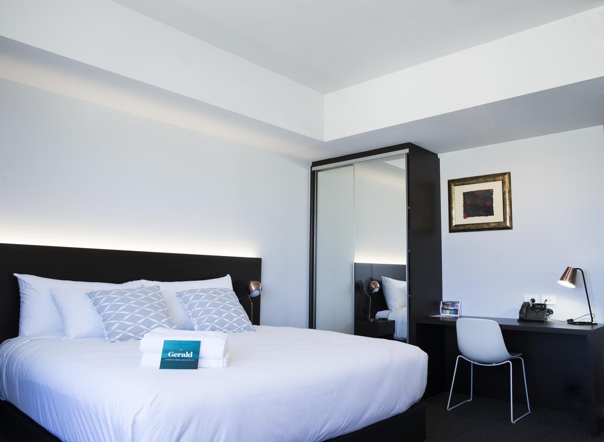 The Gerald Apartment Hotel Geraldton Bagian luar foto